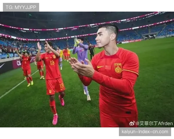 艾菲尔丁与拜合拉木组成锋线 中国队进攻端期待爆发